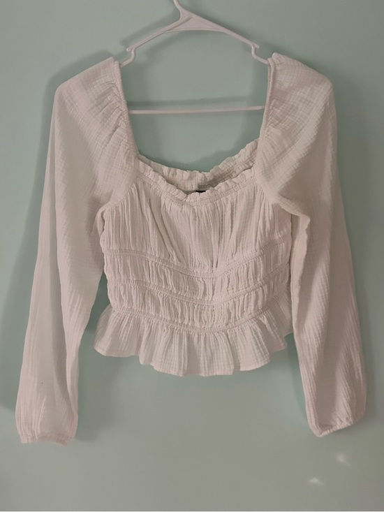 wild fable Tops - wild fable White Cropped Smocked Peasant Blouse with Ruffle Hem